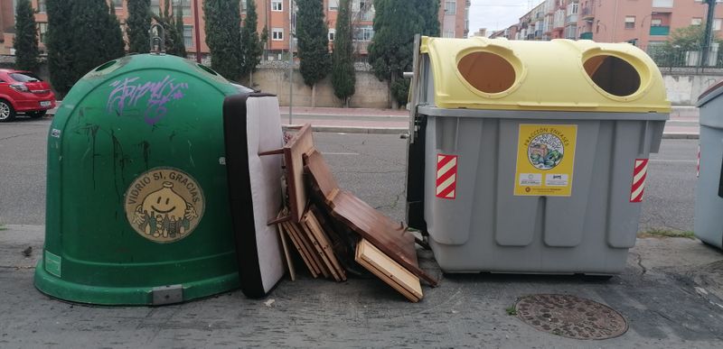 Basura u objetos abandonados